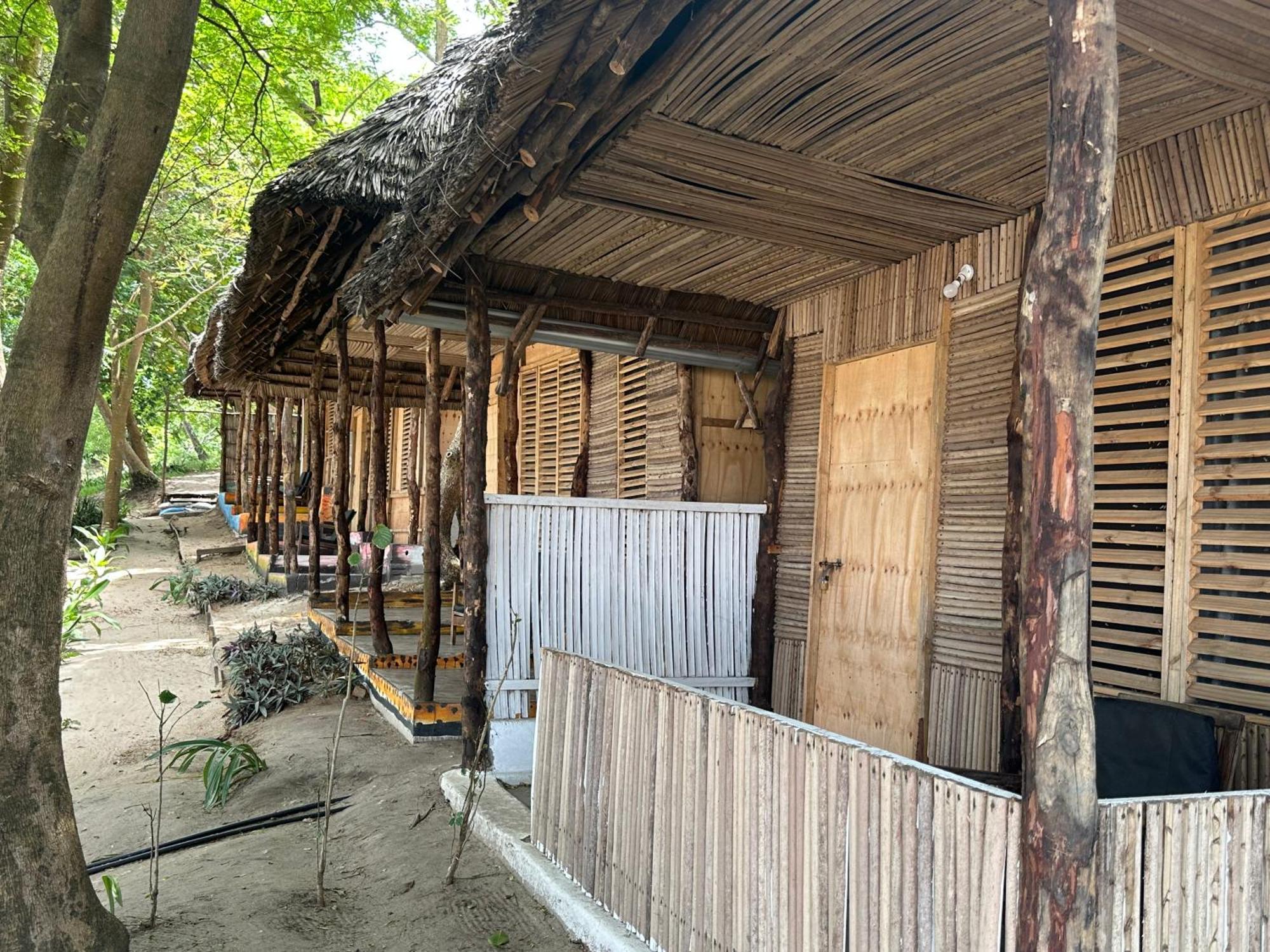 Maweni Beach Bungalows Kilindoni Dış mekan fotoğraf